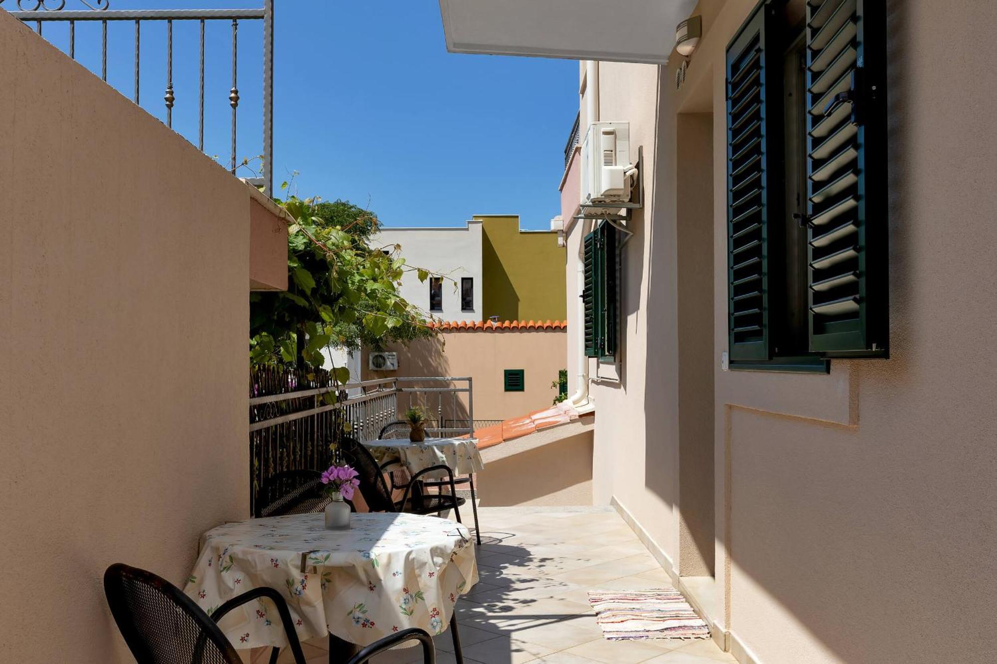 Spectrum Studios Makarska Exterior foto
